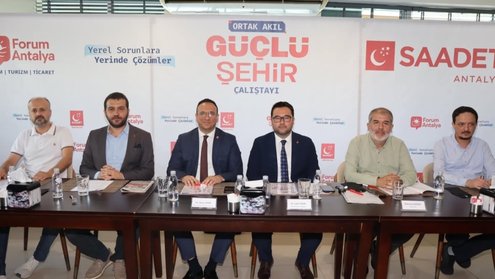 TEKİN ANTALYA’DA:” ORTAK AKILLA GÜÇLÜ ŞEHİR, GÜÇLÜ TÜRKİYE”